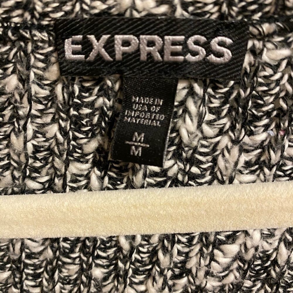 Express High Low Black & White Sweater M - Picture 7 of 8
